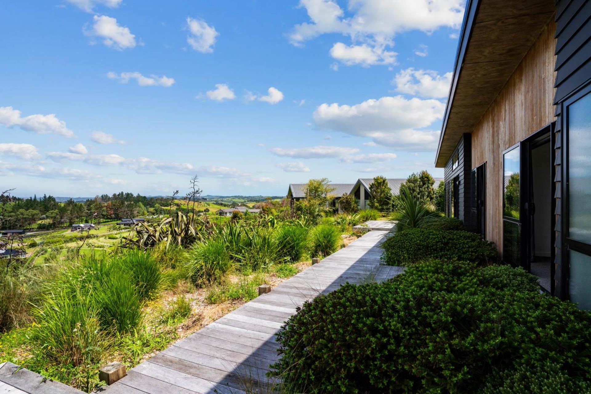 Mangawhai Magic - Mangawhai Heads Holiday Home Exterior photo